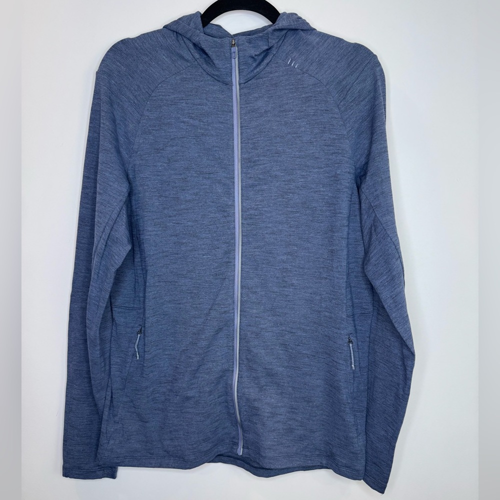 Lululemon Surge Warm Full Zip size medium light activewear sport running hood
